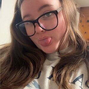 Hello! Welcome to my Closet!